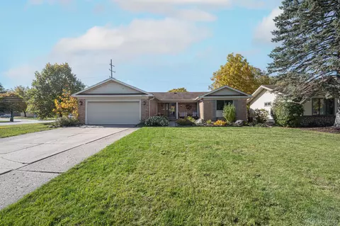 6409 Durham Dr, Canton, MI 48187