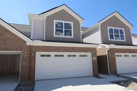8610 Grove St, Washington, MI 48094