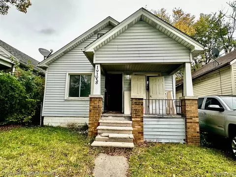 19178 Helen St, Detroit, MI 48234