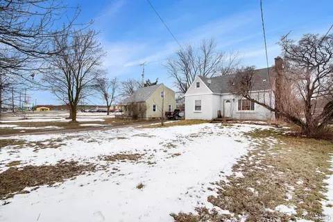6000 N Dort Hwy, Flint, MI 48505