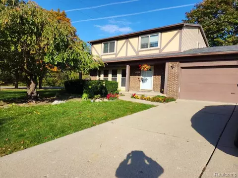 44264 Cherbourg St, Canton, MI 48188