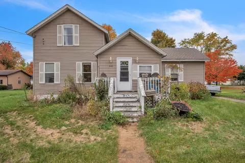 249 Sherman St, Bronson, MI 49028