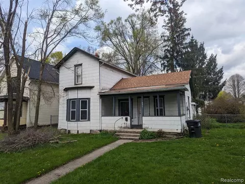 1708 Deyo St, Jackson, MI 49203 photo 1