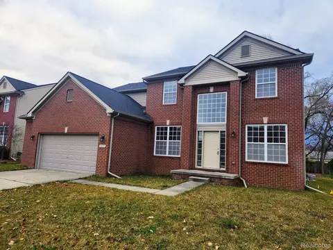 3057 Fantail Crt Ct, Rochester Hills, MI 48309