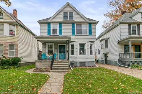 3771 Iroquois St, Detroit, MI 48214