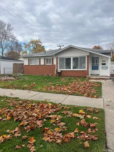 24444 Champaign St, Taylor, MI 48180