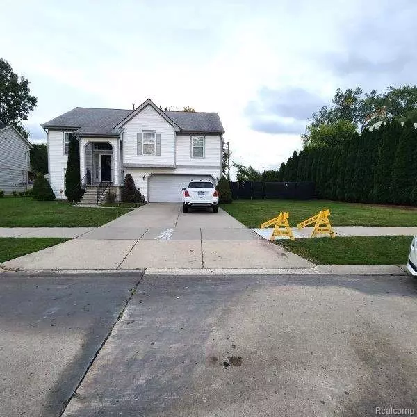 6375 4th St, Romulus, MI 48174 73 Photos Movoto