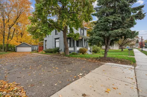 95 N Washington St, Oxford, MI 48371