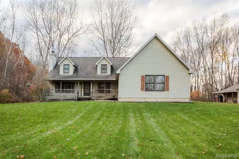 4234 Havens Rd, Dryden, MI 48428