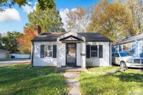 18803 Garfield, Redford, MI 48240