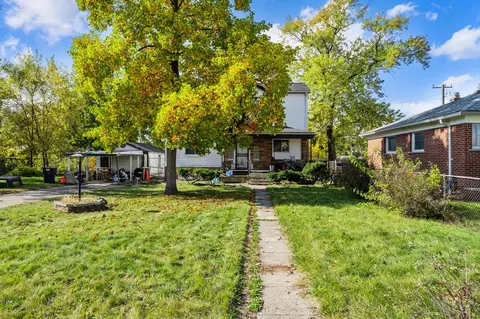18633 Mackay St, Detroit, MI 48234