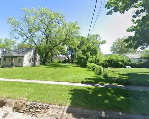 18232 Winthrop St, Detroit, MI 48235