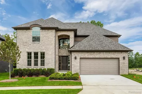 4955 Adler Ct, Troy, MI 48085