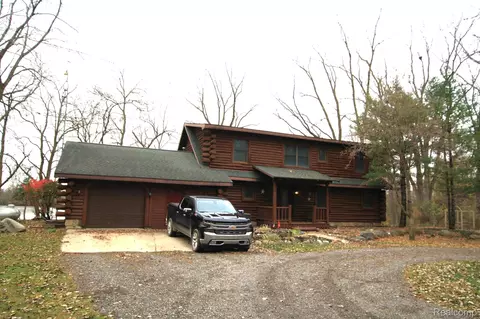 6335 S Sheridan Ave, Lennon, MI 48449