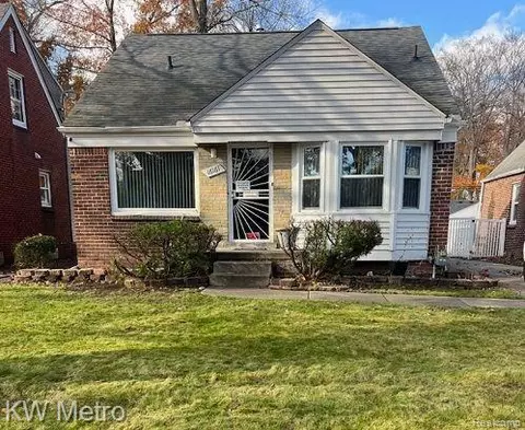 16161 Chapel St, Detroit, MI 48219