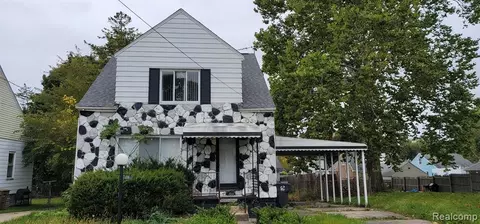 29 N Marshall St, Pontiac, MI 48342