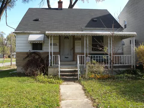 15398 Dixie St, Redford, MI 48239