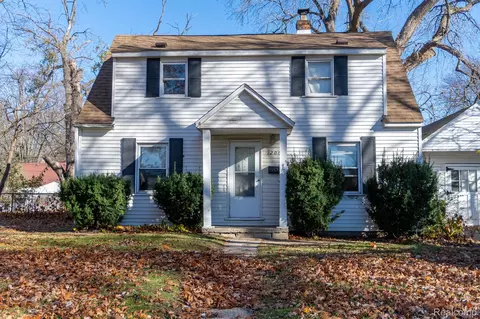 12068 Lucerne, Redford, MI 48239