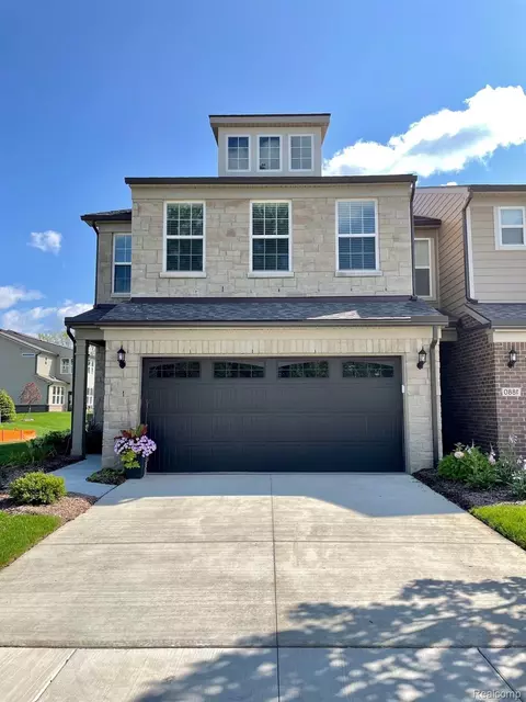 1049 Addison Cir, Commerce, MI 48390