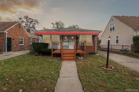 20150 Roselawn St, Detroit, MI 48221