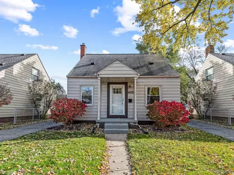 3364 Kenwood St, Ferndale, MI 48220