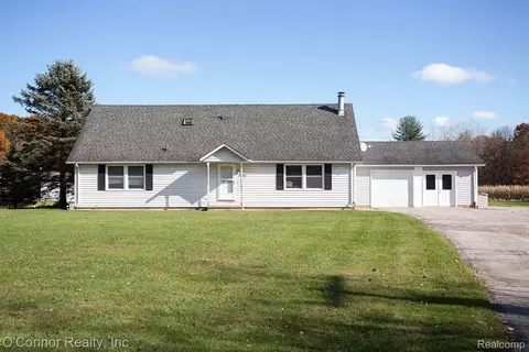 1905 Bauman Rd, Columbus, MI 48063