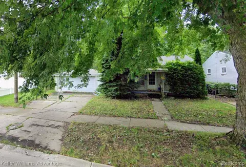 17134 Robert St, Melvindale, MI 48122