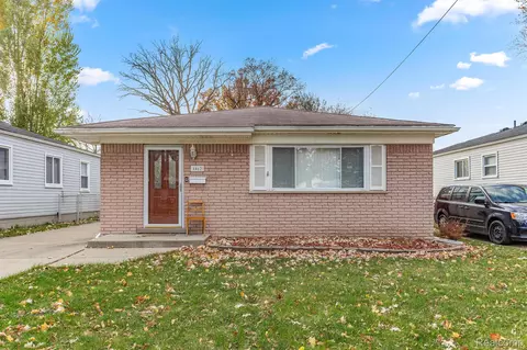 4462 Huron St, Dearborn Heights, MI 48125