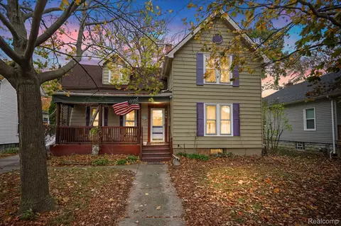 250 Euclid St, Mount Clemens, MI 48043