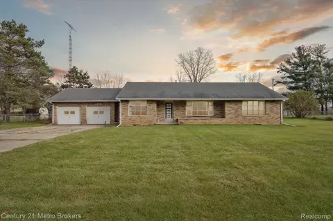 4420 N Irish Rd, Richfield, MI 48423