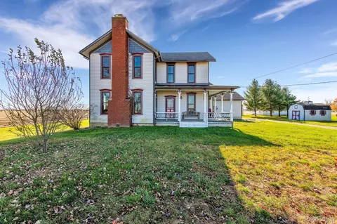 9081 Eggert Rd, Raisinville, MI 48140