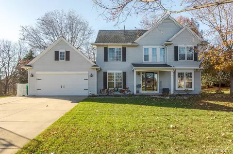 6389 Heron Park Way, Clarkston, MI 48346
