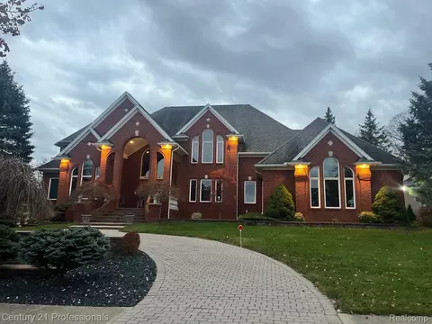 6556 Petko, Washington, MI 48094