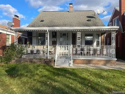 6540 Orchard Ave, Dearborn, MI 48126