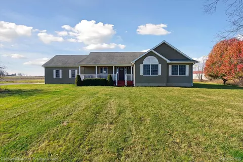 3064 S Reed Rd S, Durand, MI 48429