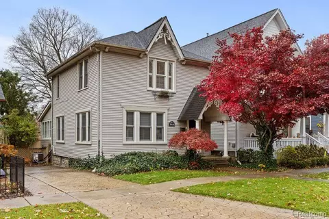 218 West St, Northville, MI 48167