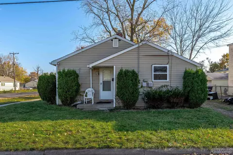 32262 Hillsdale, Westland, MI 48186