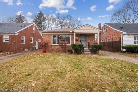 8139 Lamphere, Redford, MI 48239