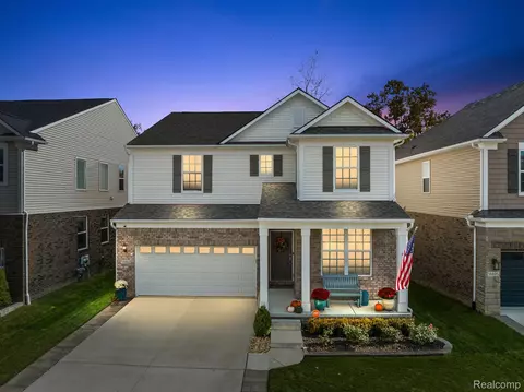 18883 Denali Cir, Northville, MI 48168