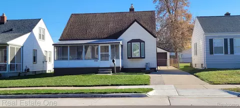2725 Grindley Park St, Dearborn, MI 48124