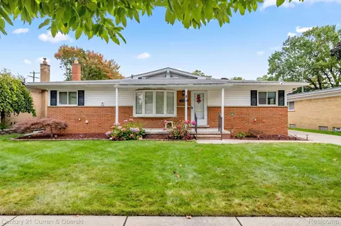 33164 Martin St, Livonia, MI 48154