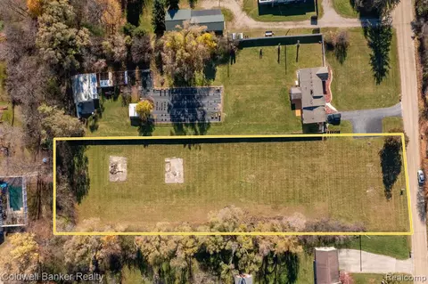 Lot 9 Schroeder, Farmington, MI 48331