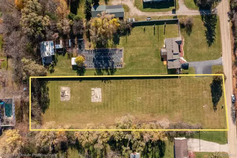 lot9 Schroeder, Farmington, MI 48331