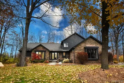 11189 Mapleridge, Shelby Township, MI 48317