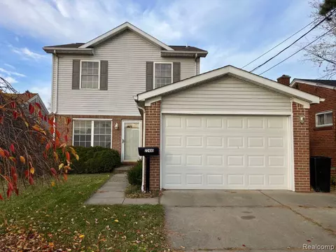 22495 E 10 Mile Rd, Saint Clair Shores, MI 48080