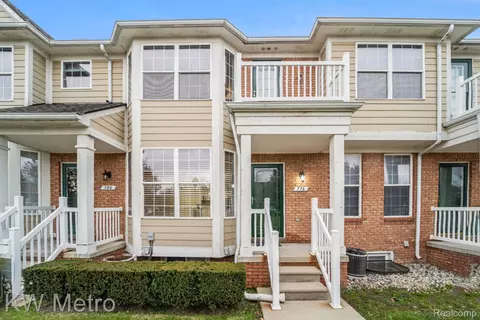 776 Aberton Ave #52, Detroit, MI 48215