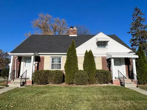 21647-51 Moross Rd, Grosse Pointe, MI 48236