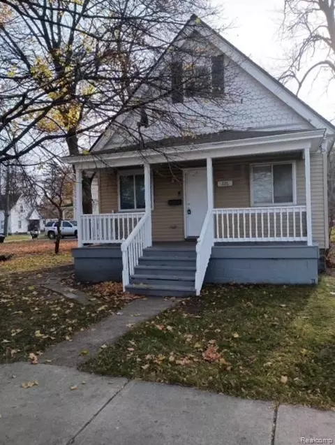 226 N Johnson St, Pontiac, MI 48341
