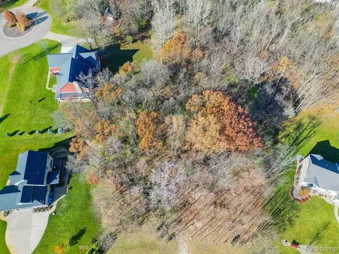 0 Ridge View Trl, Fenton, MI 48430