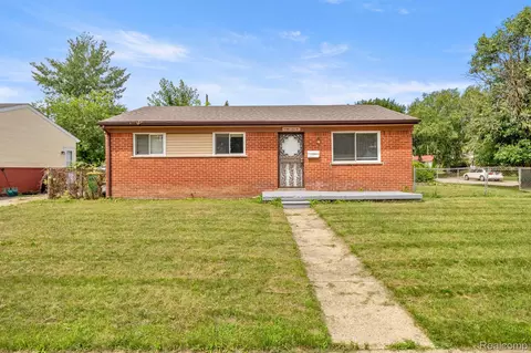 9318 Lisa St, Romulus, MI 48174
